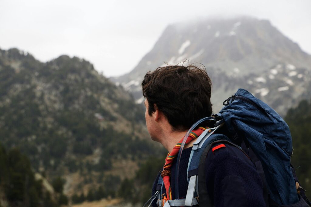 Tourist visa guide without job